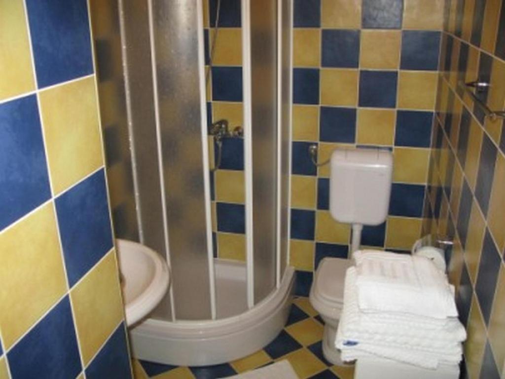 Apartments With A Parking Space Barbat, Rab - 16816 Barbat na Rabu Екстериор снимка