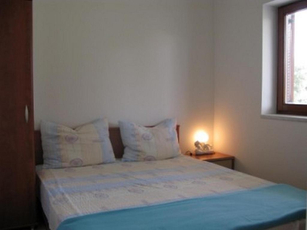 Apartments With A Parking Space Barbat, Rab - 16816 Barbat na Rabu Екстериор снимка